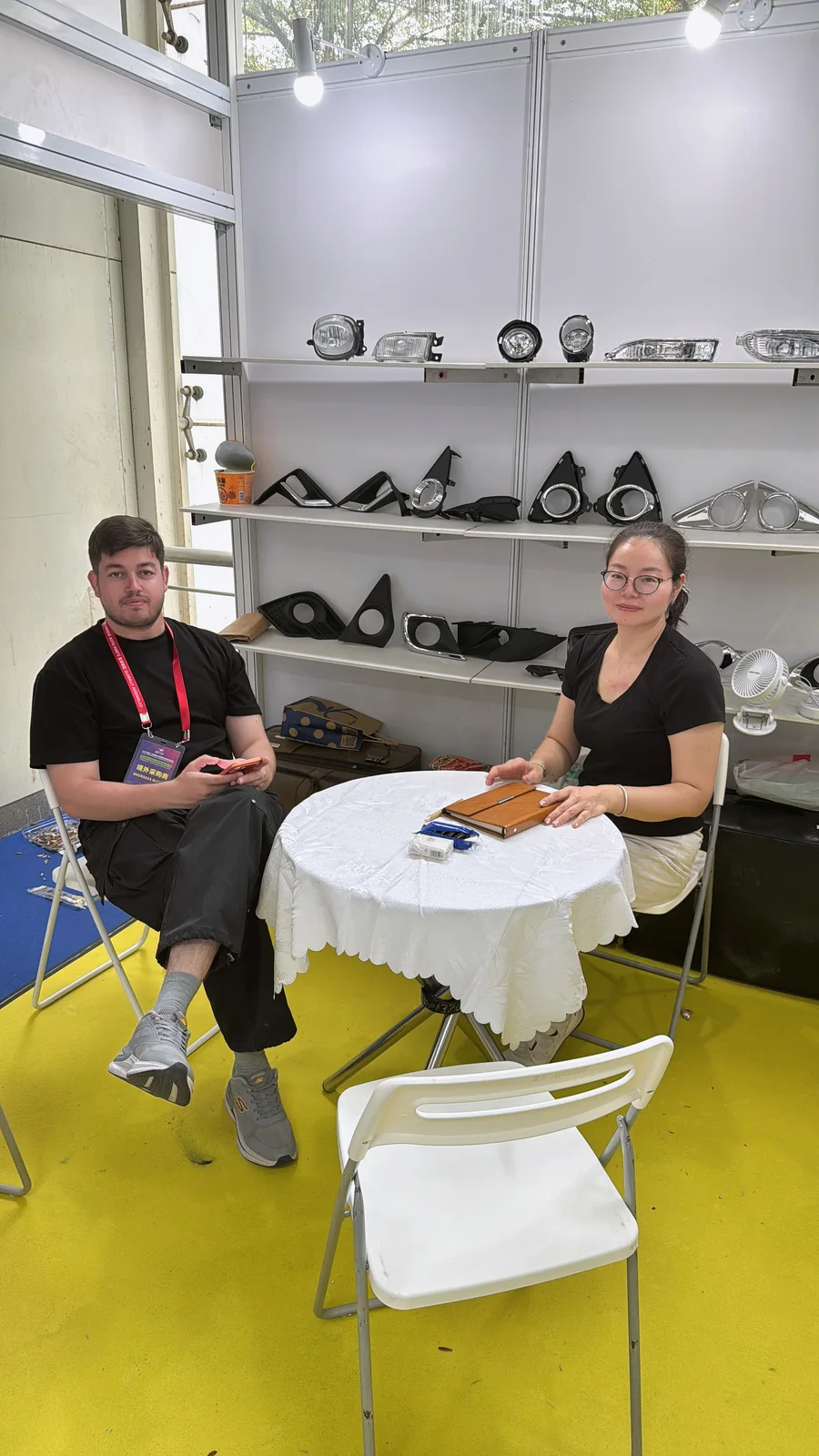 A photo with a trade fair visitor